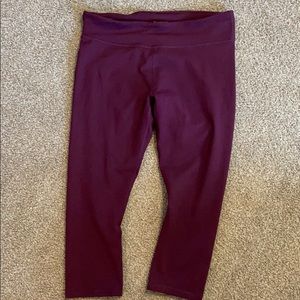 Mid Rise Powerhold leggings